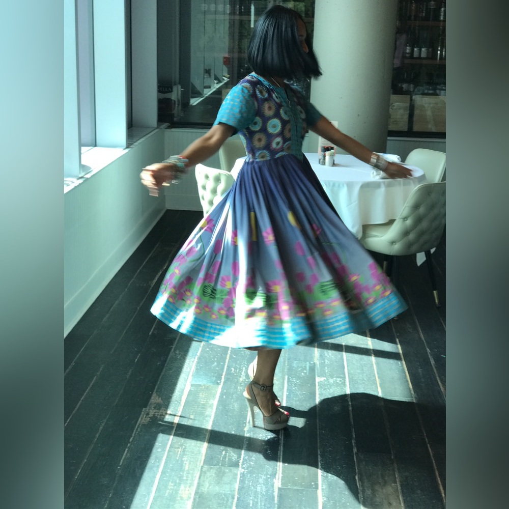 Spring dress - Picture 5 of 5